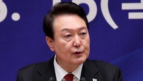 尹, 한일 비즈니스 라운드테이블 참석 “첨단·신산업 협력 필요”