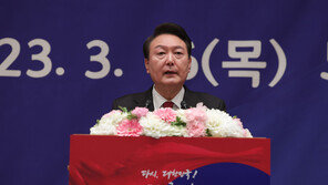 尹대통령, ‘차기 일한의원연맹 회장’ 스가 전 총리와 회담