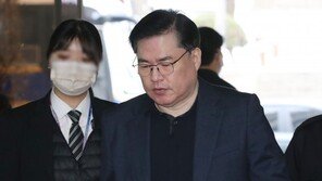 ‘김문기 몰랐다’ 이재명에 유동규 “둘이 카트 탔다…거짓말 좀 그만”