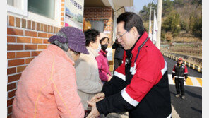 김영록 지사 “순천 산불, 인명피해 없도록 잔불 정리 철저”