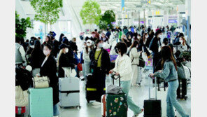 승객 급증 인천공항 일손 부족… “수하물 대란 우려”