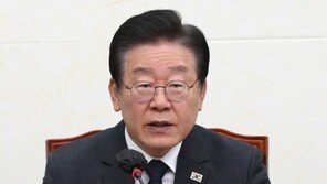 ‘대장동 배임·성남FC 뇌물’ 이재명 불구속 기소