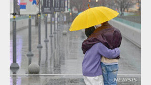 오늘 전국에 봄비, 오후에 그쳐…낮 기온 20도 이상