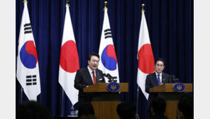 日 정부, 한국 반도체 핵심소재 3개 수출규제 해제