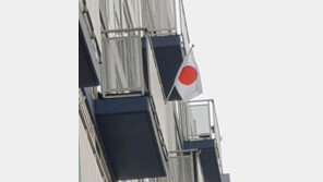 이철규 “‘일장기 목사’ 국힘 당원 맞아…즉각 출당조치”