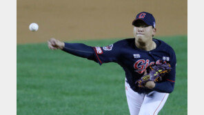 “이러니 호텔 CCTV로 선수 감시”…롯데 서준원 충격에 과거 재평가