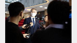 민주, ‘꼼수탈당’ 민형배 복당론 쏟아져…이상민 “당 망하는 길”