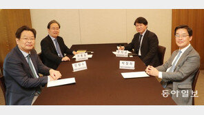 “한국 결단한 미래로 가는 문, 日 진정성 있는 호응으로 열어야” 