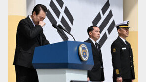 울먹인 尹 “꽃다운 나이 산화한 장병, 어찌 평정 유지하나”