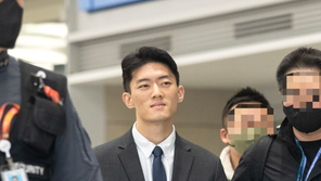 전두환 손자, 공항서 체포…“수사받은 뒤 5·18 유족에 사과”