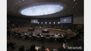 WSJ “서방 우크라 전쟁 종식 방안 없다”