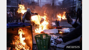 佛연금개혁 반대 10차 시위, “경찰·군 1만3천 투입…전례없는 규모”