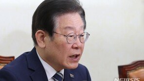 이재명 “日교과서 역사 도발…尹, 원상복구 선언해야”