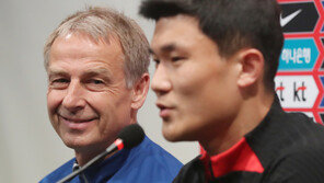 클린스만 감독, 나폴리 찾아 ‘고충 토로’ 김민재 직접 면담한다