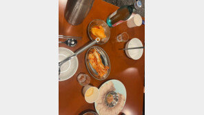 “2000원 주고 소주 사왔어요”…고물가에 소주 콜키지 프리 식당까지