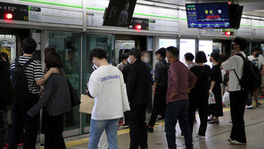 부산 지하철 2호선 8분간 운행 지연…속도 검지 장치 오류