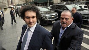 뱅크먼프리드 FTX 창립자, 中 고위 관료에  뇌물 530억 원 공여 혐의 추가