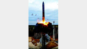 러 “美에 핵관련 모든 정보 제공 중단”… ICBM 핵훈련 돌입 