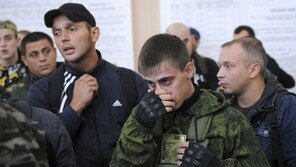 푸틴 ‘14만7000명 규모 병력 소집’…정례 봄 징병령에 서명