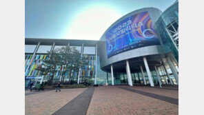 [르포] “누가 더 새롭나?”…21종 신차 각축전 펼쳐진 ‘2023 서울모빌리티쇼’