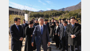 문재인에 이재명까지…尹 불참 속 4·3 제주 희생자 추념식에 野 총결집