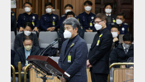 ‘이태원 참사 핼러윈 보고서 삭제’ 경찰 정보라인 “혐의 부인”