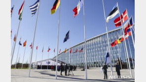 서방 정상들, 핀란드 나토 가입 일제 환영…젤렌스키도 “축하”