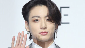 BTS 정국, 이태원 76억 주택 허물고 5층 대저택 신축…회장님들과 이웃사촌