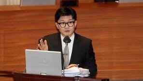한동훈 “송파병? 근거도 없이 구체적 얘기 나오는 게 신기”