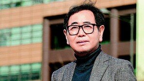 영랑시문학상에 김선태 ‘짧다’… “남도의 서정-가락 만개”