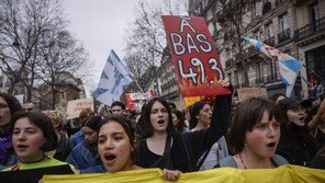 佛, 연금개혁 협상 난항에 11차 시위 개최