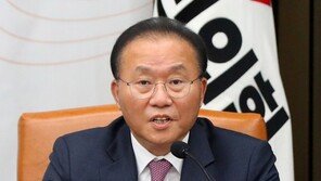 與 새 원내대표에 TK 3선 윤재옥…‘친윤-영남’ 색채 강화