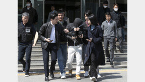 ‘강남 납치·살해’ 배후 의혹 재력가 법원 호송…구속심사 출석