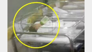 “신생아 혼자 젖병 물게한 조리원…항의했다가 쫓겨나”