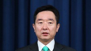 대통령실, ‘尹 부산 횟집 만찬’에 “여야 협치 상징적 자리”