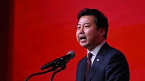 장예찬 “이준석, 나한테 오면 이름 편하게 불러주겠다”