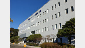 장비 사용 강요하며 4억 뜯은 포항 건설노조 간부 등 2명 구속기소