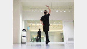 파워리프팅 하는 여자, 폴댄스 하는 남자… “뭐가 이상한가요”