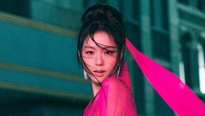 블랙핑크 지수 ‘꽃’ 英 오피셜 차트 38위…K팝 여성 솔로 최고
