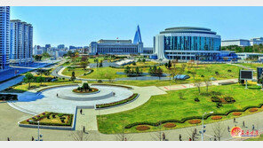 北 ‘태양절’ 분위기 띄우기… “절절한 그리움 젖어들게 하는 4월”