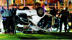 이스라엘서 차량 돌진 테러… 관광객 1명 숨져 