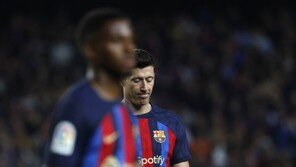 ‘레반도프스키 침묵’ 바르셀로나, 지로나 0-0 무승부