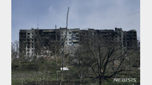 우크라 “러, 바흐무트 초토화 작전 돌입…특수·공수 부대 투입”