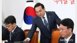 박홍근 “용산의 하늘, 벽도 멀쩡한곳 없어…美에 즉각 항의하라”