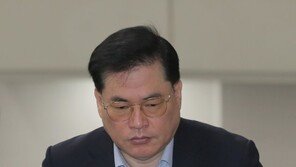 유동규 “정진상과 말한 것 다 이뤄져…본인과 이재명과 동일시”