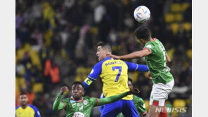 짜증 난 호날두…상대 선수에 “경기하기 싫어?” 화풀이