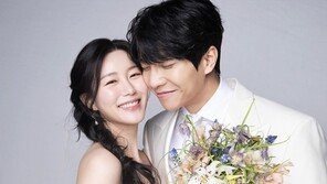 이승기·이다인, 싱가포르 떠났다 “신혼여행 NO”