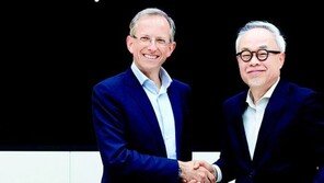 삼성디스플레이, 페라리에 차량용 OLED 공급 