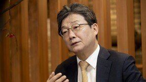 유승민 “당이 이 모양 된 건 尹 책임…총선도 참패할 것”