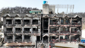 성수기 앞두고 화재 날벼락… 펜션주인-상인들 “살길 막막”